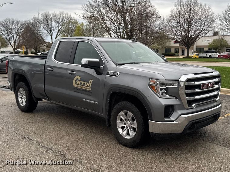 image for item EF2460 2019 GMC Sierra 1500 Ext. Cab pickup truck