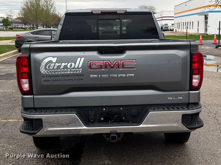 image for item EF2460 2019 GMC Sierra 1500 Ext. Cab pickup truck