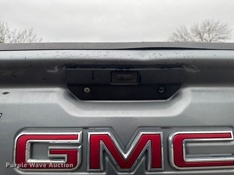 image for item EF2460 2019 GMC Sierra 1500 Ext. Cab pickup truck