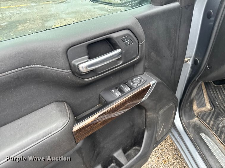 image for item EF2460 2019 GMC Sierra 1500 Ext. Cab pickup truck