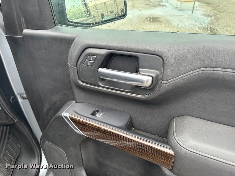 image for item EF2460 2019 GMC Sierra 1500 Ext. Cab pickup truck