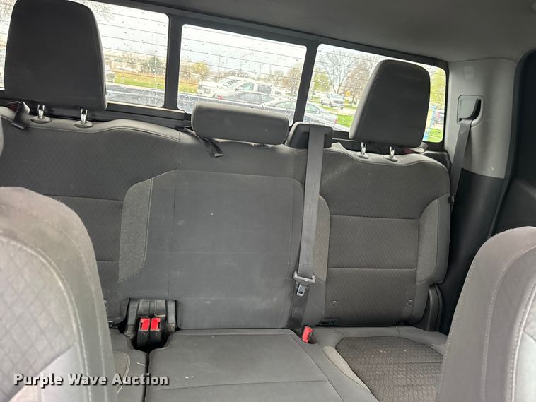 image for item EF2460 2019 GMC Sierra 1500 Ext. Cab pickup truck