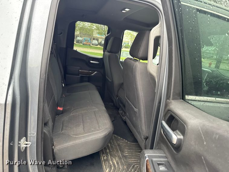 image for item EF2460 2019 GMC Sierra 1500 Ext. Cab pickup truck
