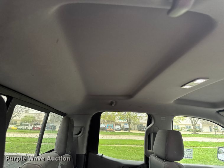 image for item EF2460 2019 GMC Sierra 1500 Ext. Cab pickup truck