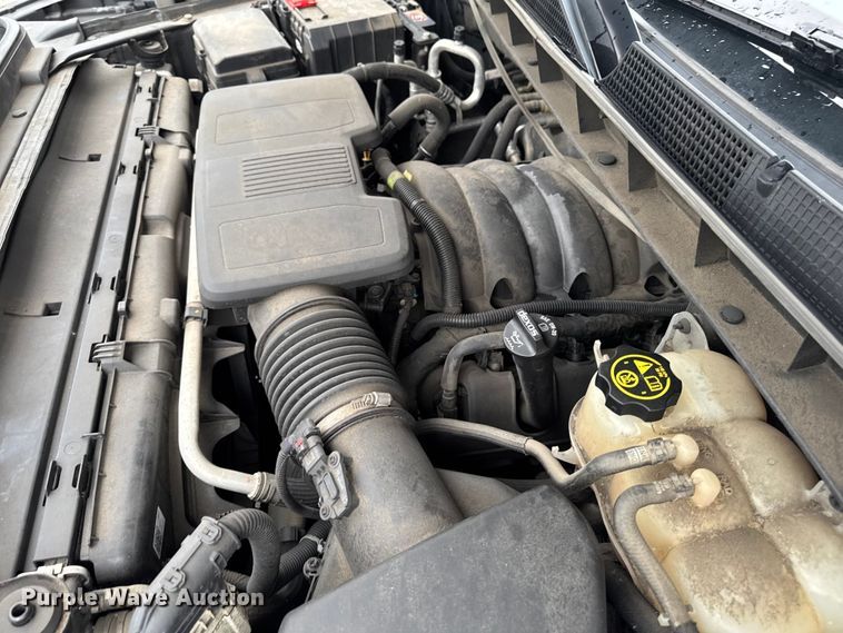 image for item EF2460 2019 GMC Sierra 1500 Ext. Cab pickup truck