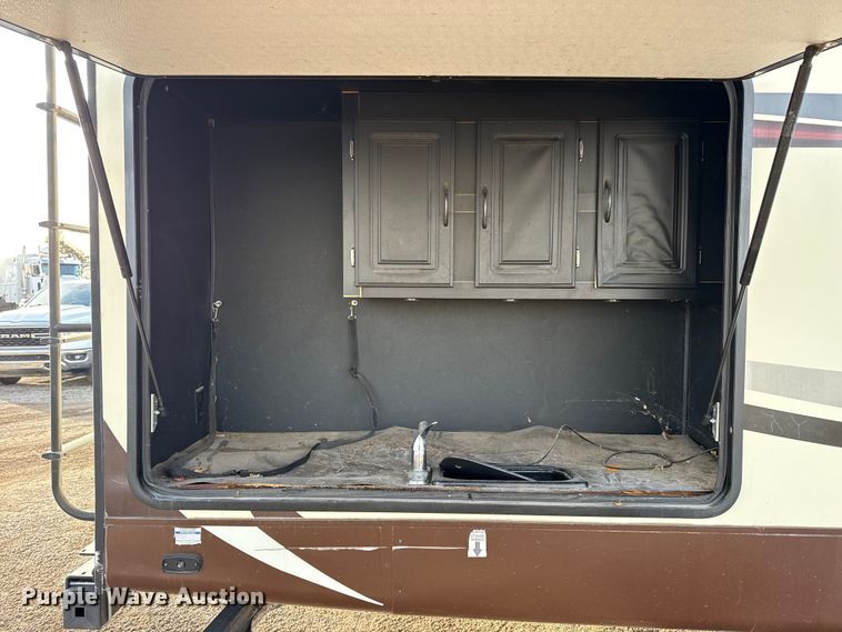 image for item EG1848 2015 Forest River Inc. Sierra camper