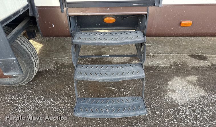 image for item EG1848 2015 Forest River Inc. Sierra camper