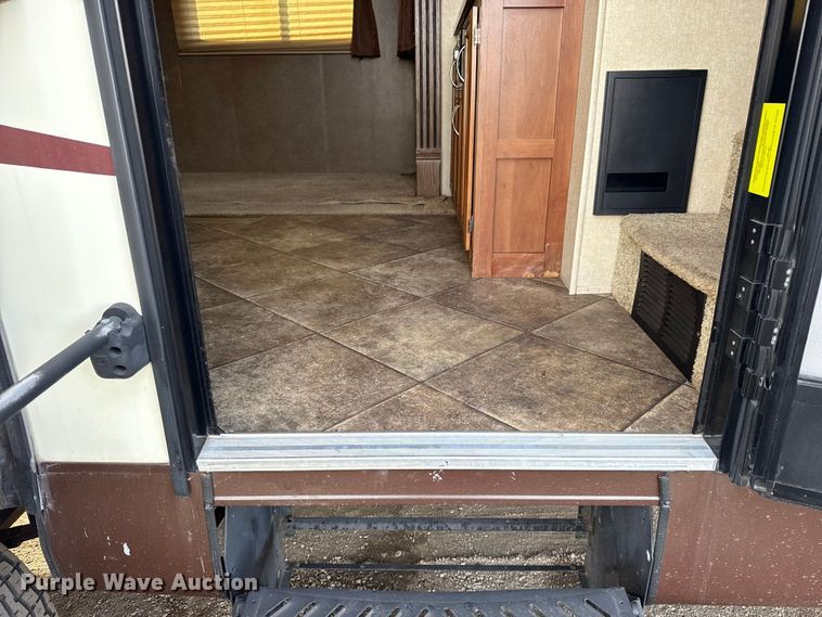 image for item EG1848 2015 Forest River Inc. Sierra camper