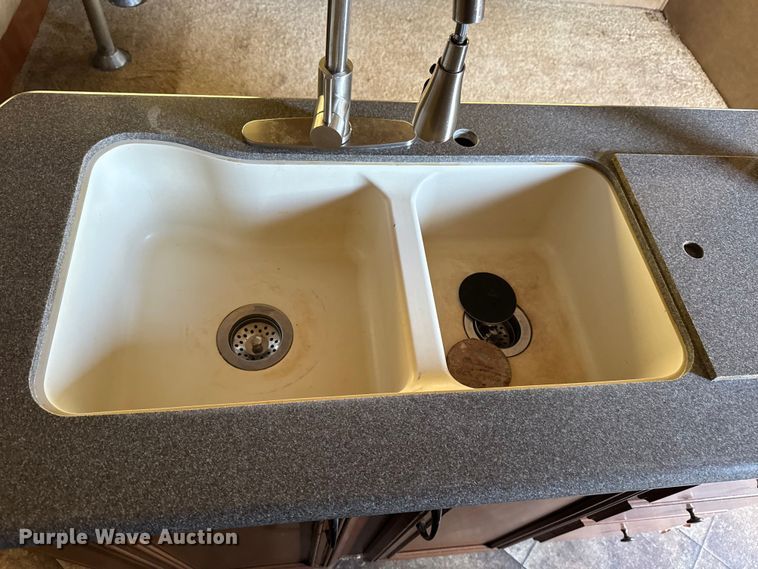 image for item EG1848 2015 Forest River Inc. Sierra camper