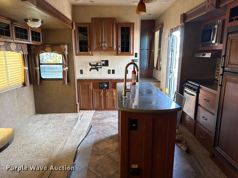 image for item EG1848 2015 Forest River Inc. Sierra camper