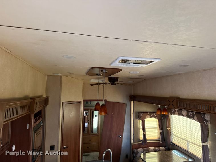 image for item EG1848 2015 Forest River Inc. Sierra camper