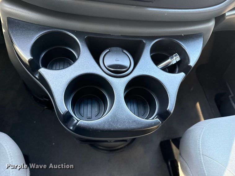 image for item EG1935 2008 Ford E350 handicap accessible van