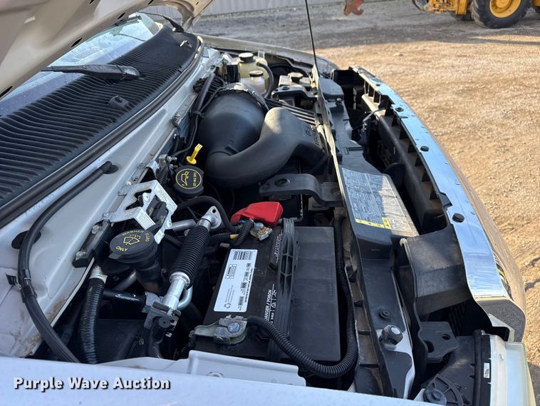 image for item EG1935 2008 Ford E350 handicap accessible van