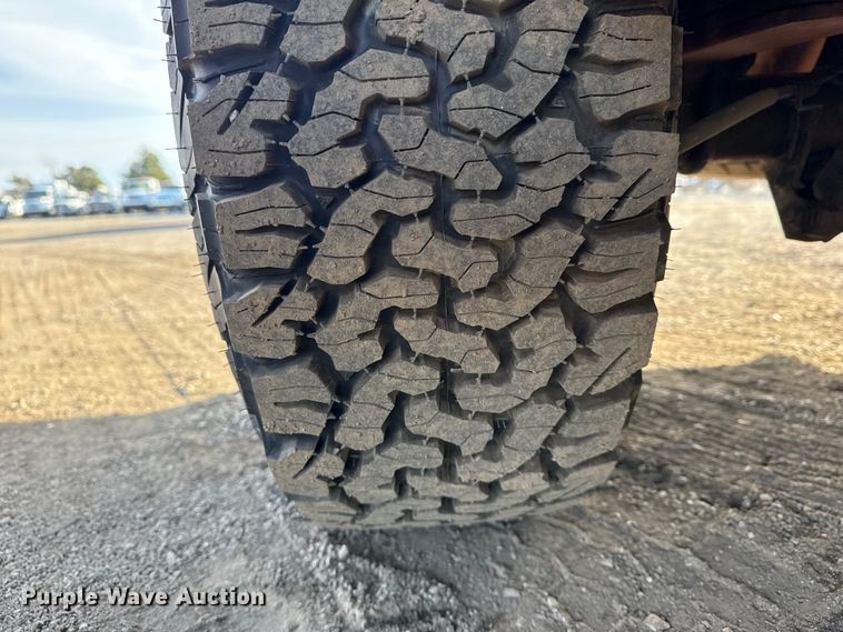 image for item EG1935 2008 Ford E350 handicap accessible van