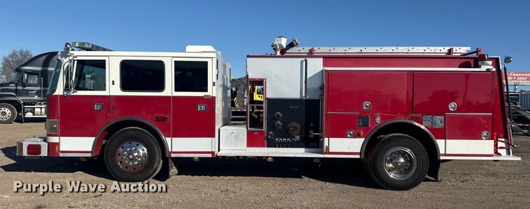 image for item EG1993 1993 Pierce Manufacturing pumper fire truck