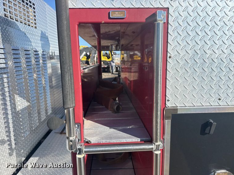 image for item EG1993 1993 Pierce Manufacturing pumper fire truck