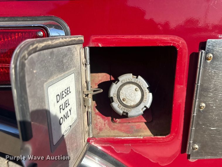 image for item EG1993 1993 Pierce Manufacturing pumper fire truck