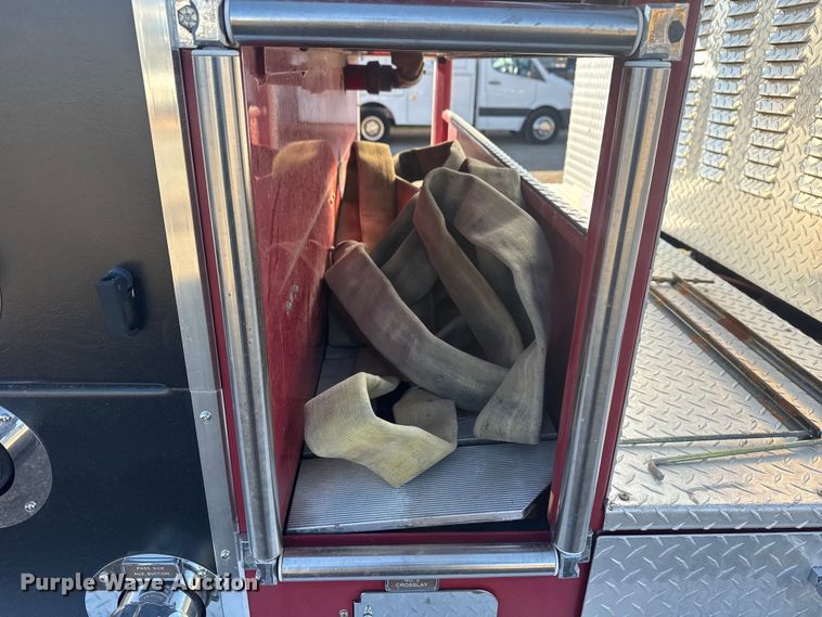 image for item EG1993 1993 Pierce Manufacturing pumper fire truck