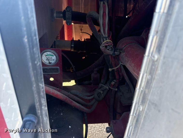 image for item EG1993 1993 Pierce Manufacturing pumper fire truck