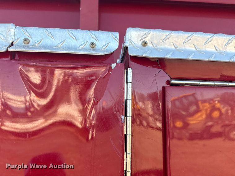 image for item EG1993 1993 Pierce Manufacturing pumper fire truck