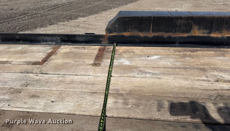 image for item EG2111 2015 Custom Heavy Haul by Lucon Inc. 7T182H8W equipment trailer