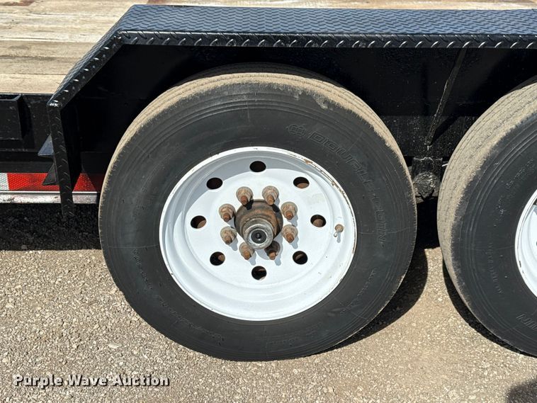 image for item EG2111 2015 Custom Heavy Haul by Lucon Inc. 7T182H8W equipment trailer