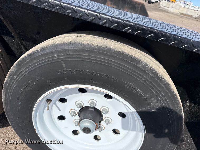 image for item EG2111 2015 Custom Heavy Haul by Lucon Inc. 7T182H8W equipment trailer