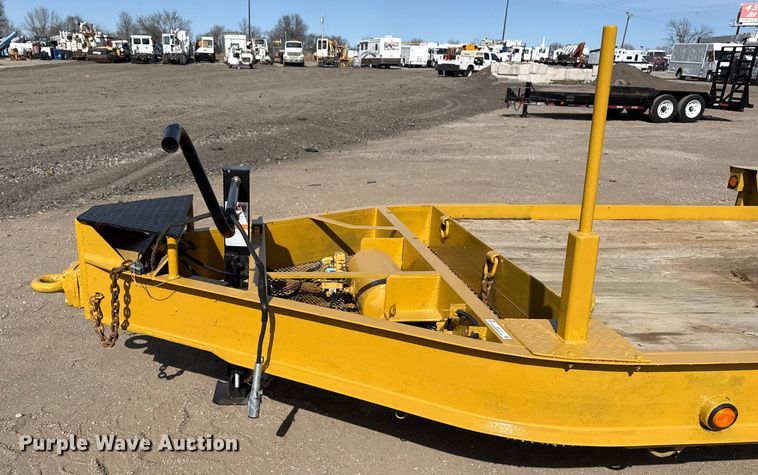 image for item EG2112 2005 Belshe equipment trailer