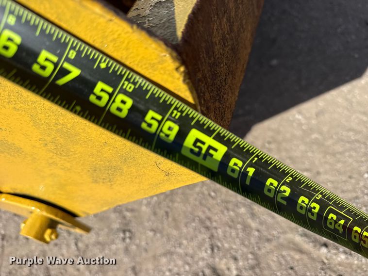 image for item EG2112 2005 Belshe equipment trailer