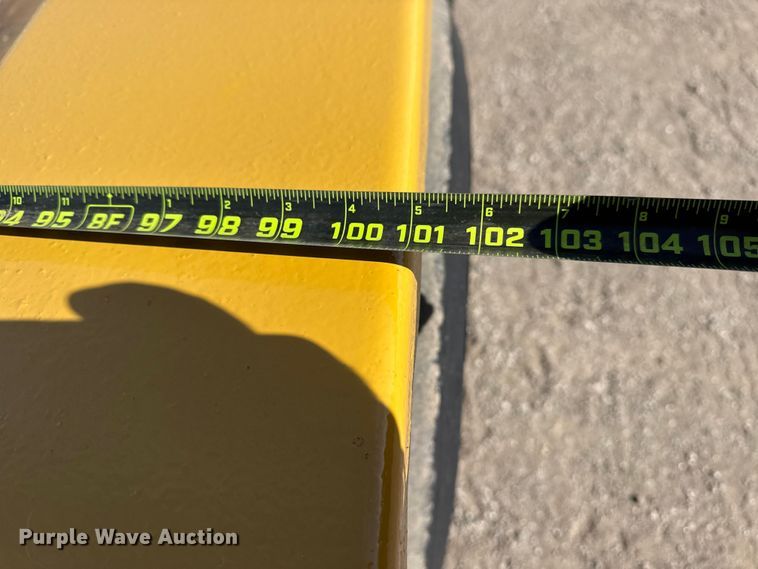 image for item EG2112 2005 Belshe equipment trailer