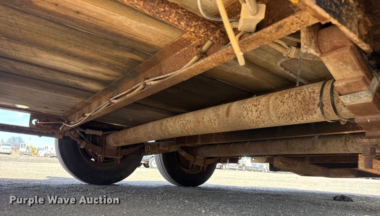 image for item EG2112 2005 Belshe equipment trailer