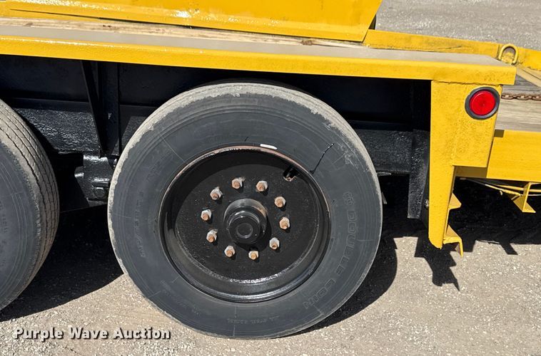 image for item EG2112 2005 Belshe equipment trailer