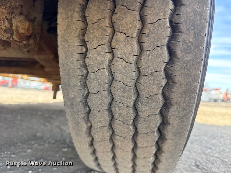 image for item EG2112 2005 Belshe equipment trailer