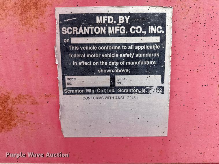 image for item EG8879 2005 Mack MR refuse truck