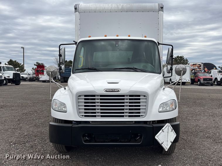 image for item EG8924 2019 Freightliner Business Class M2 box truck