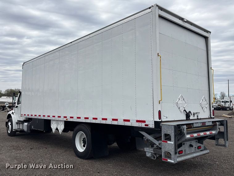 image for item EG8924 2019 Freightliner Business Class M2 box truck