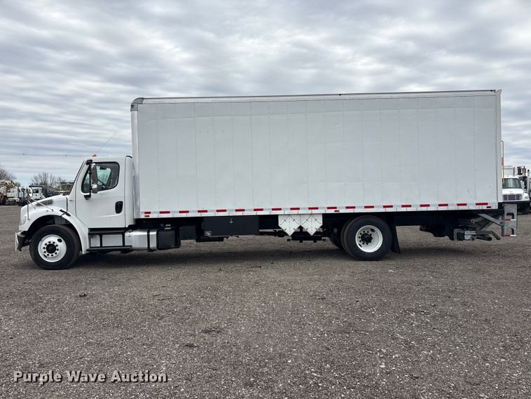 image for item EG8924 2019 Freightliner Business Class M2 box truck