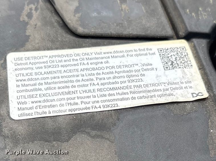 image for item EG8924 2019 Freightliner Business Class M2 box truck