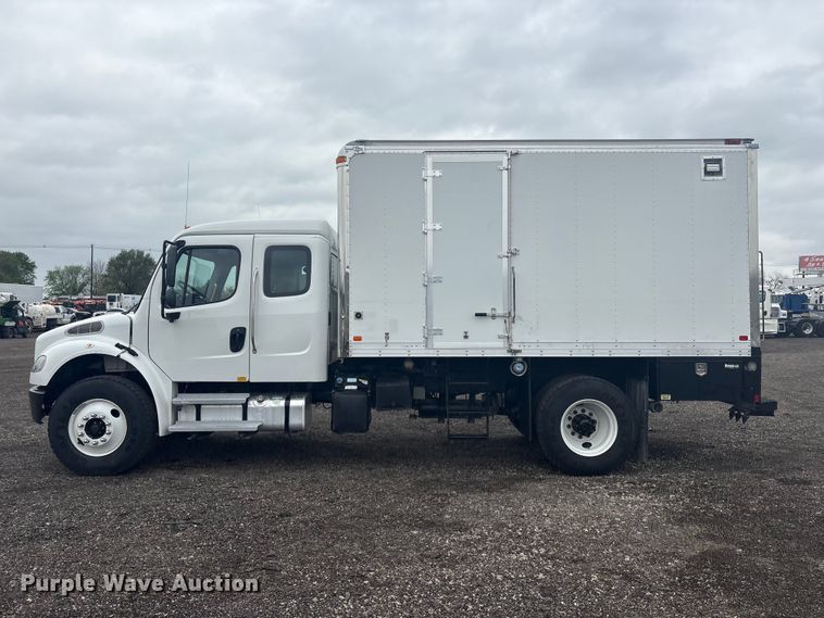 image for item EG8939 2020 Freightliner Business Class M2 Ext. Cab utility / service truck