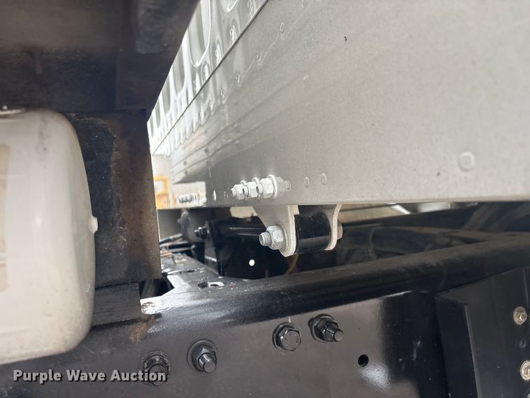 image for item EG8939 2020 Freightliner Business Class M2 Ext. Cab utility / service truck