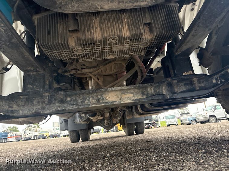 image for item EG8939 2020 Freightliner Business Class M2 Ext. Cab utility / service truck