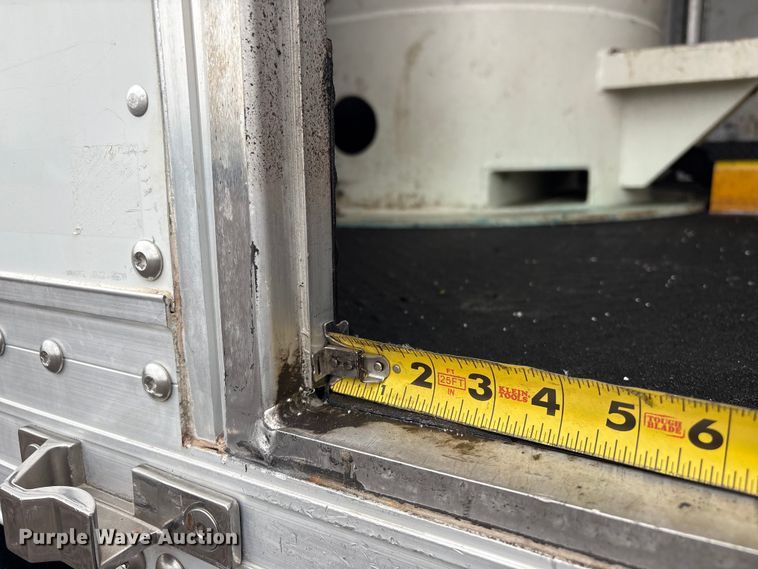 image for item EG8939 2020 Freightliner Business Class M2 Ext. Cab utility / service truck