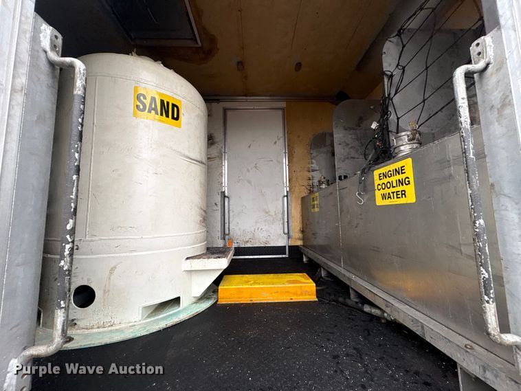 image for item EG8939 2020 Freightliner Business Class M2 Ext. Cab utility / service truck