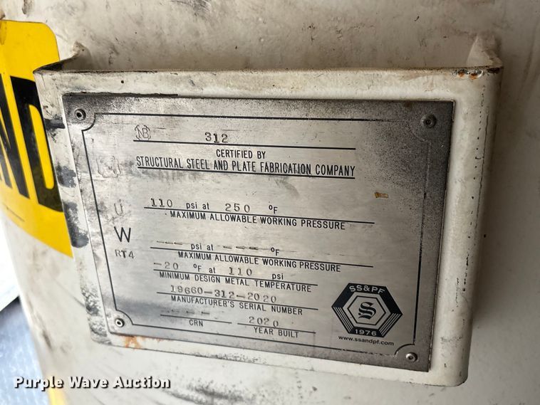 image for item EG8939 2020 Freightliner Business Class M2 Ext. Cab utility / service truck