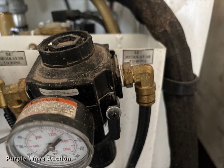 image for item EG8939 2020 Freightliner Business Class M2 Ext. Cab utility / service truck