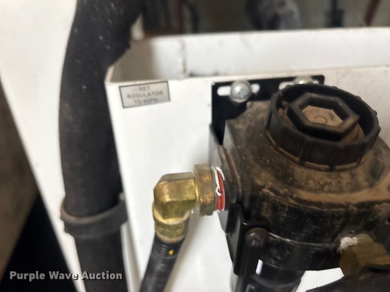 image for item EG8939 2020 Freightliner Business Class M2 Ext. Cab utility / service truck