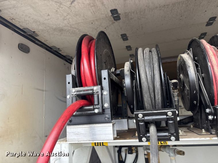 image for item EG8939 2020 Freightliner Business Class M2 Ext. Cab utility / service truck