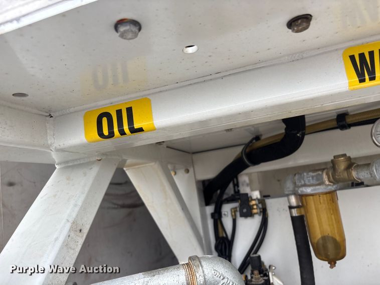 image for item EG8939 2020 Freightliner Business Class M2 Ext. Cab utility / service truck