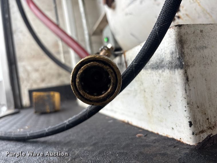 image for item EG8939 2020 Freightliner Business Class M2 Ext. Cab utility / service truck