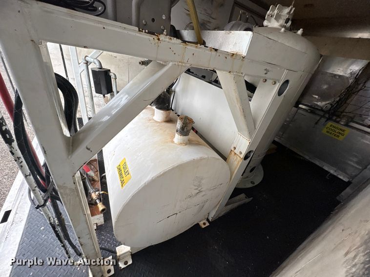 image for item EG8939 2020 Freightliner Business Class M2 Ext. Cab utility / service truck